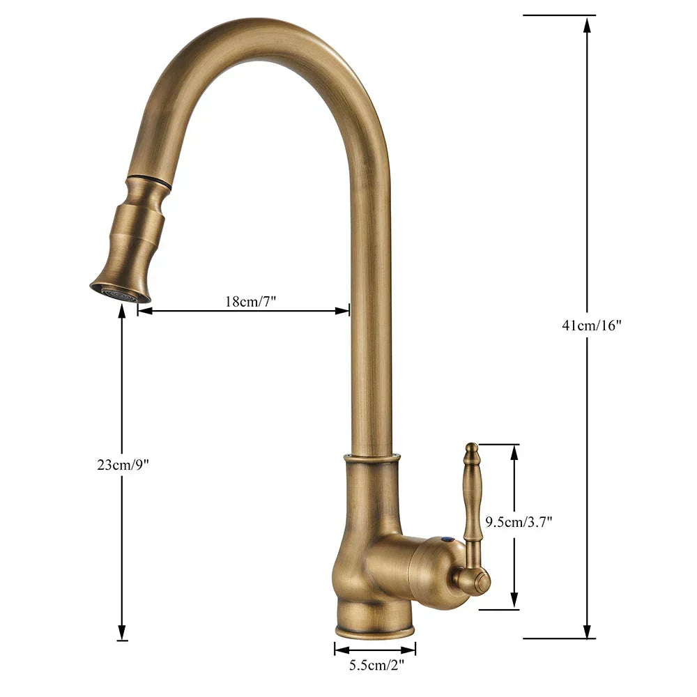 Keukenkraan - VintageTap - Antiek Messing - Elegante Design