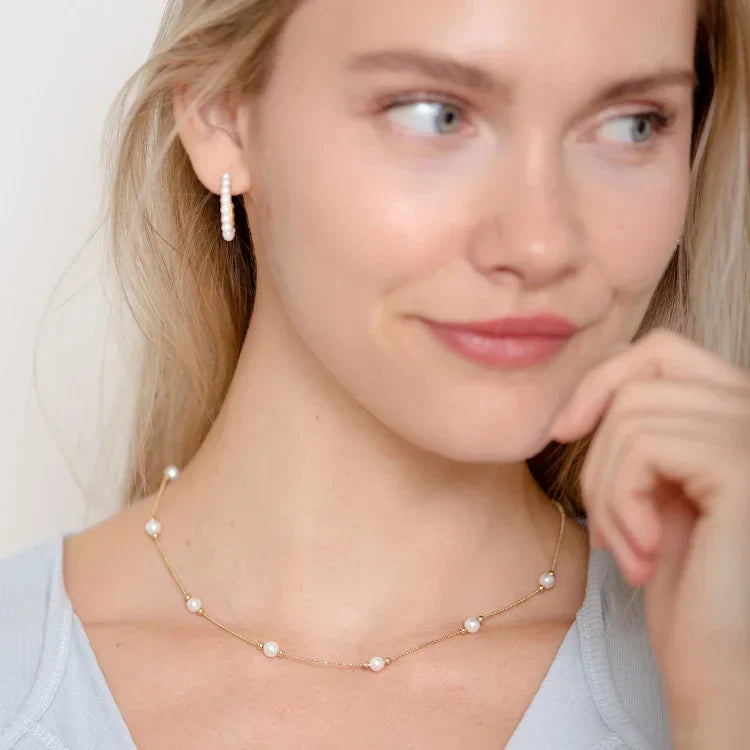 Gouden Parel Ketting - Aurista - Elegante Sieraad - Tijdloze Mode Accessoire