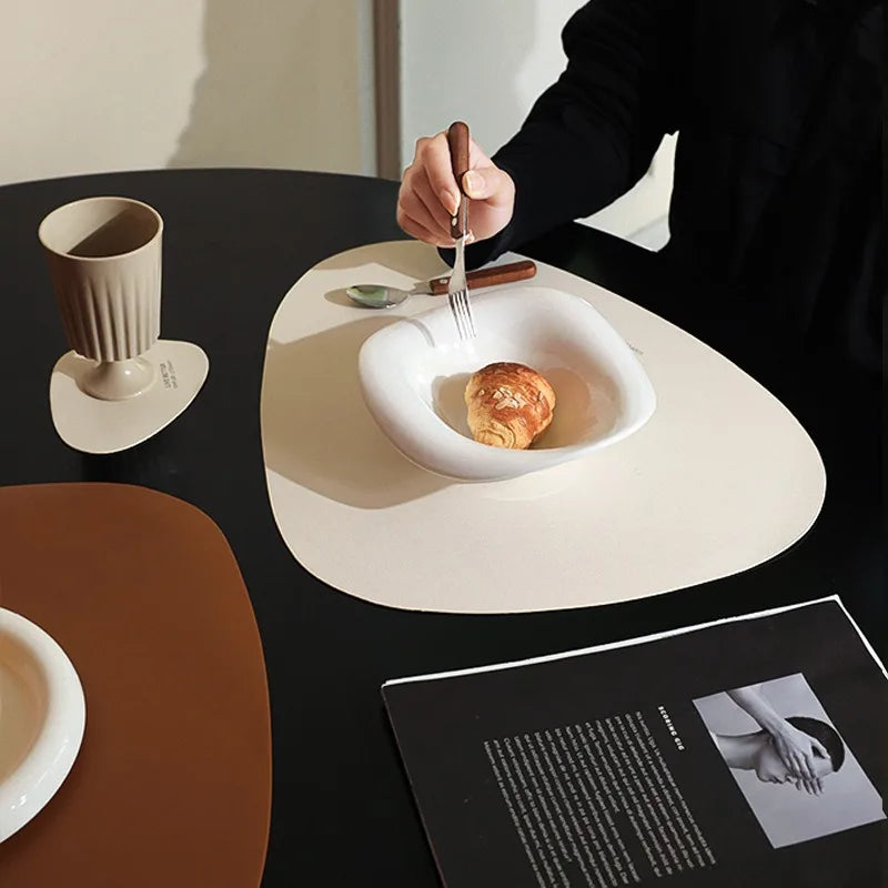 Leren placemats - LuxMat - Waterdichte Bescherming - Antislip Ontwerp