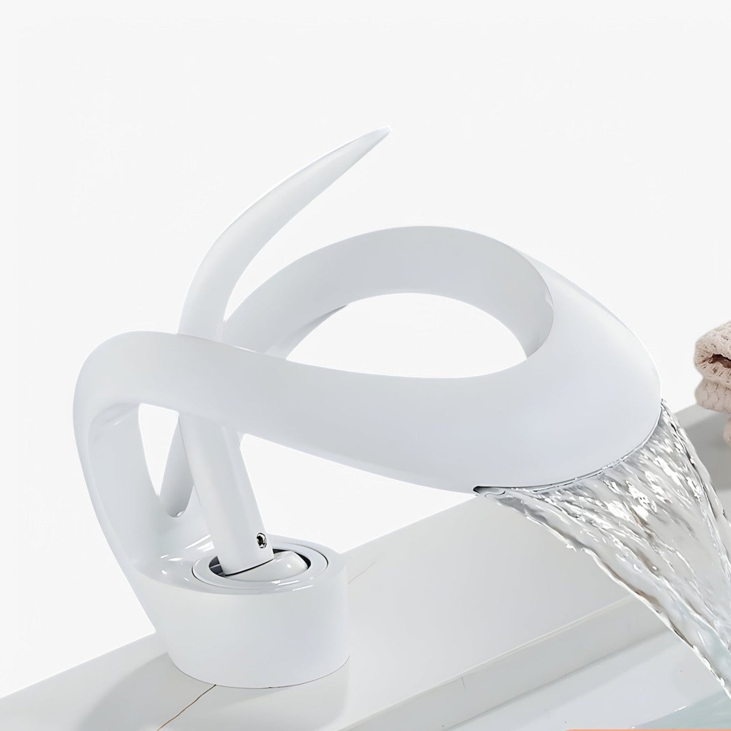 Waterval Kraan - AquaFlow - Stijlvol Ontwerp - Soepele Stroming