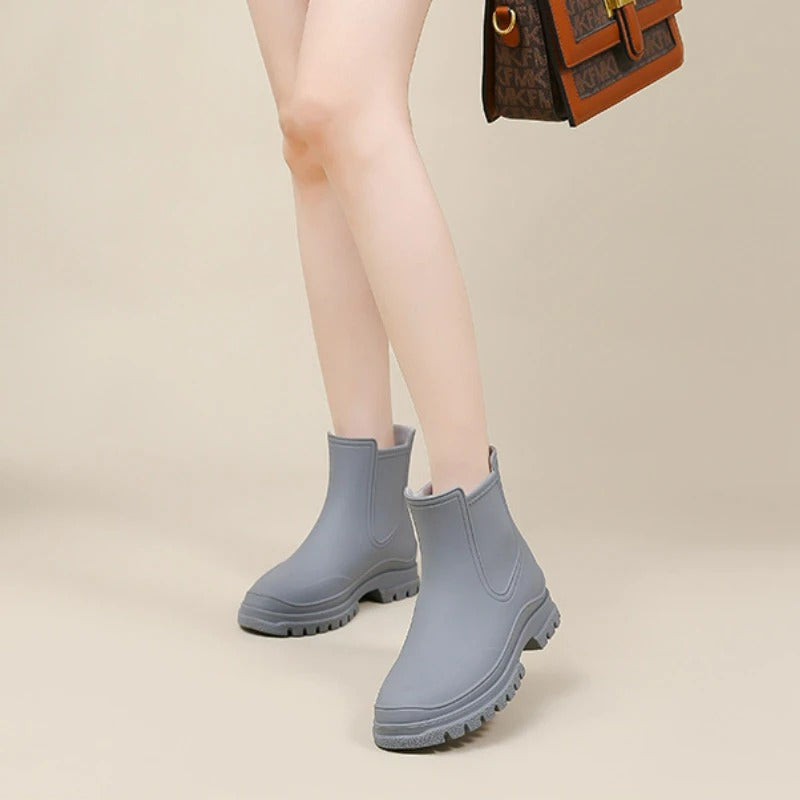 Halfhoge Regenlaarzen - AquaShield - Waterdichte Bescherming - Stijlvol Comfort