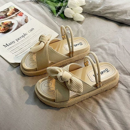 Wedgesandalen - CharmStep - Elegante strikdetail - Zachte bandjes