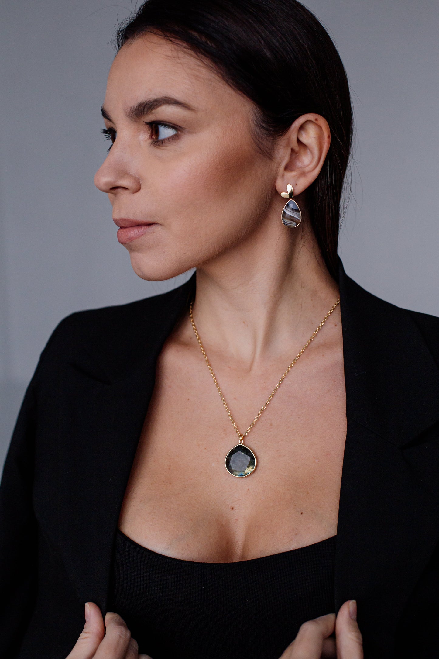 Halsketting - GemGlow - Natuurlijke Labradoriet - Verguld