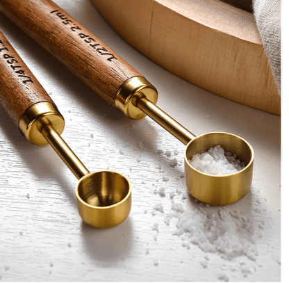 Maatbeker Set - WoodCraft - Walnoot Hout - 8 Delige Set