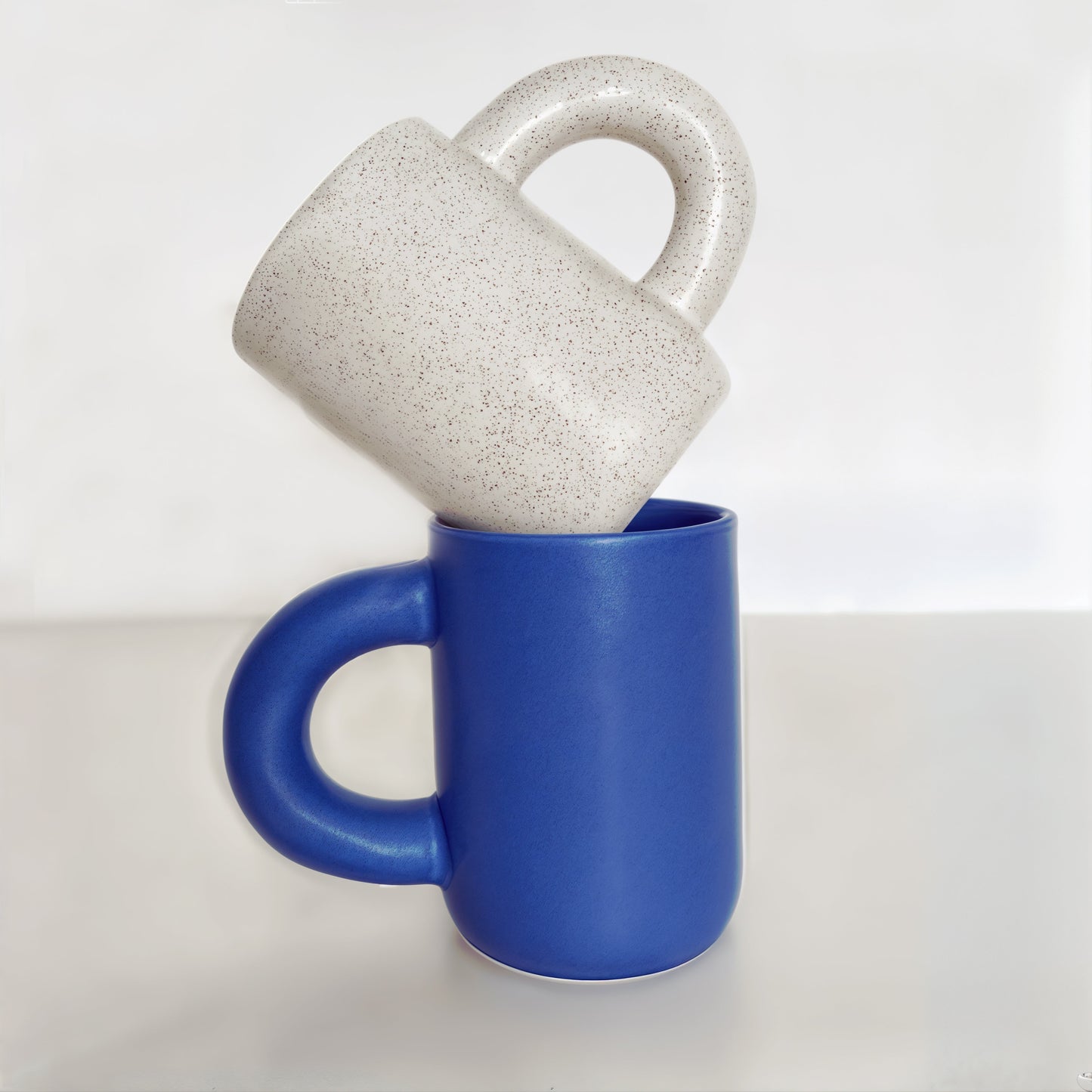 Keramische Mok - PureCup - Geometrisch Ontwerp - Elegante Woondecoratie